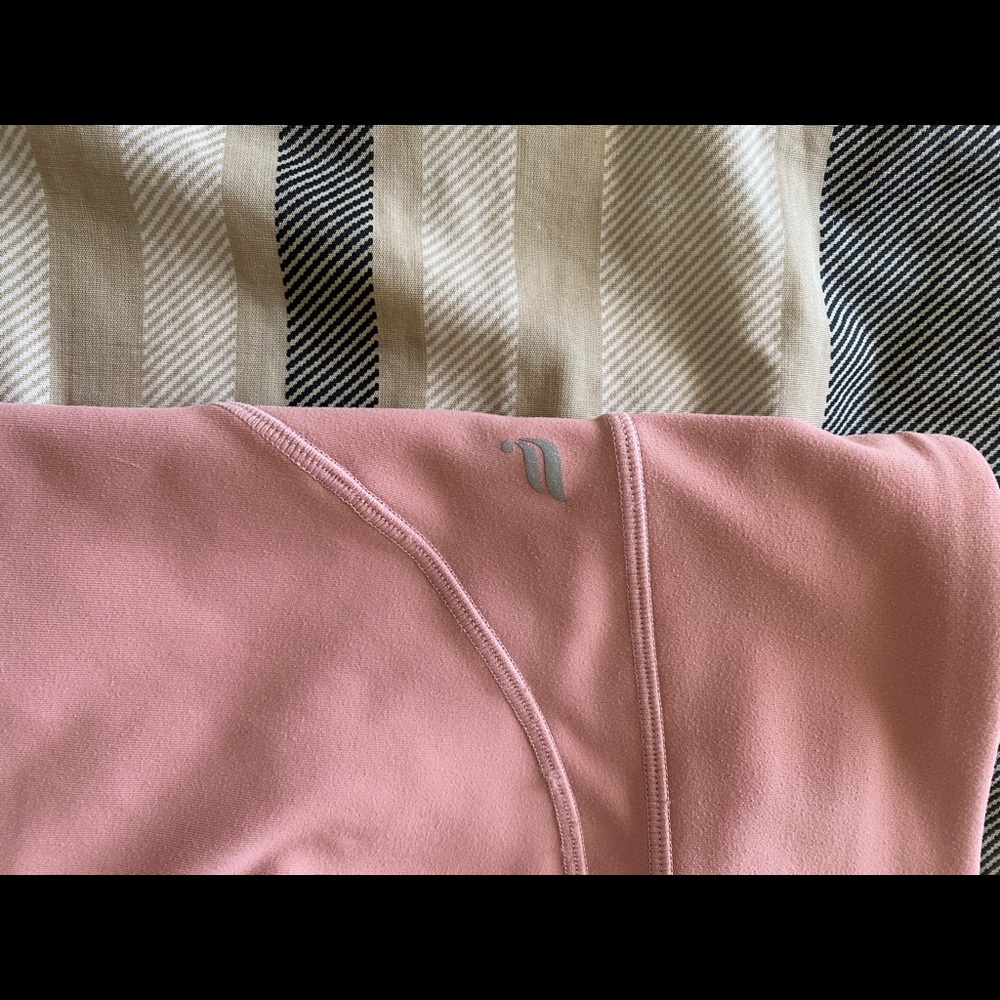 Fabletics - Picture 3 of 3